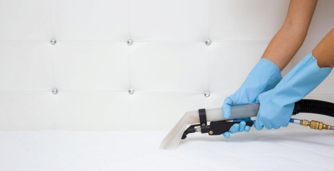 Baza-Yatak Başlığı Yıkama